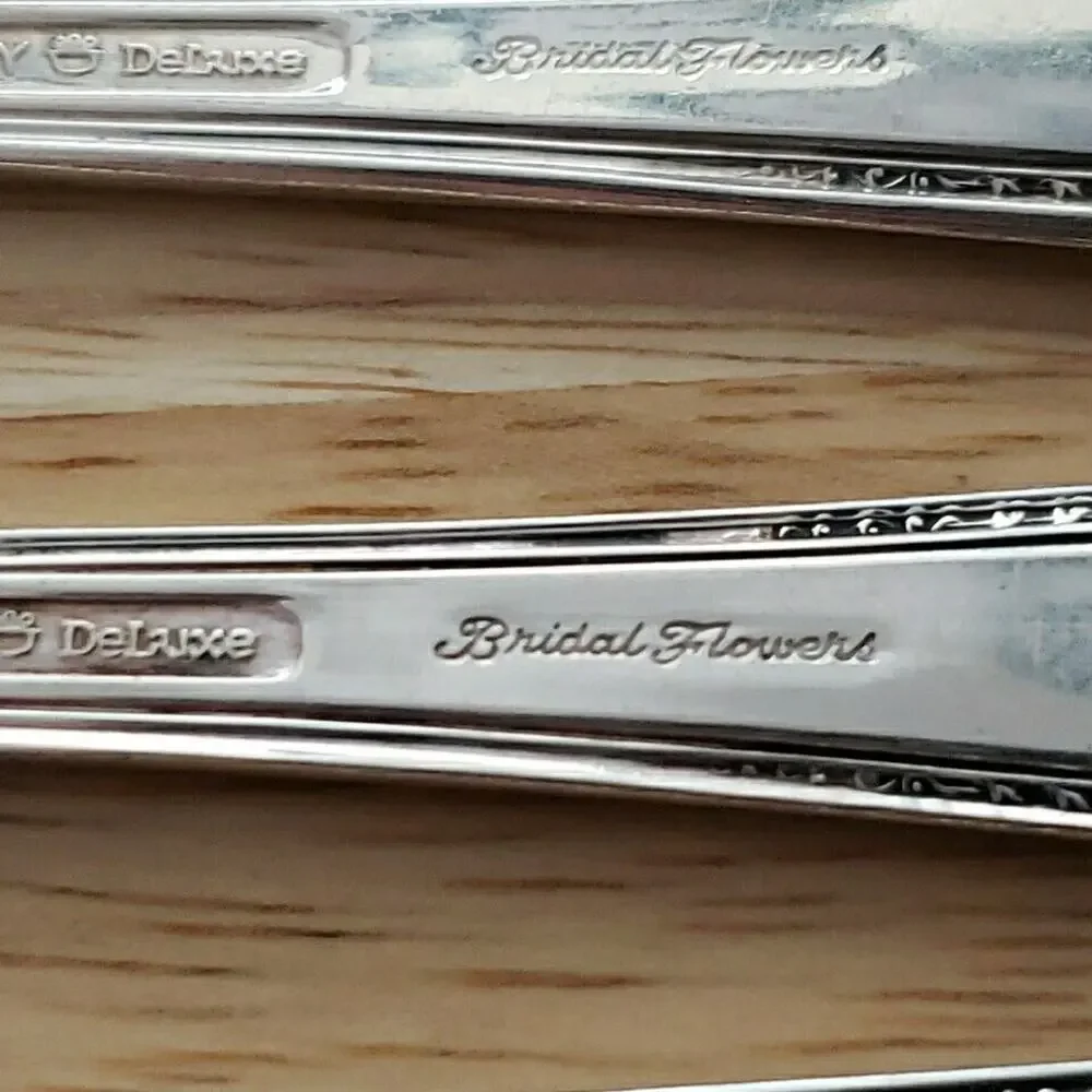 Society Deluxe Bridal Flowers Set of 6 Flat Butter Knives 5.75